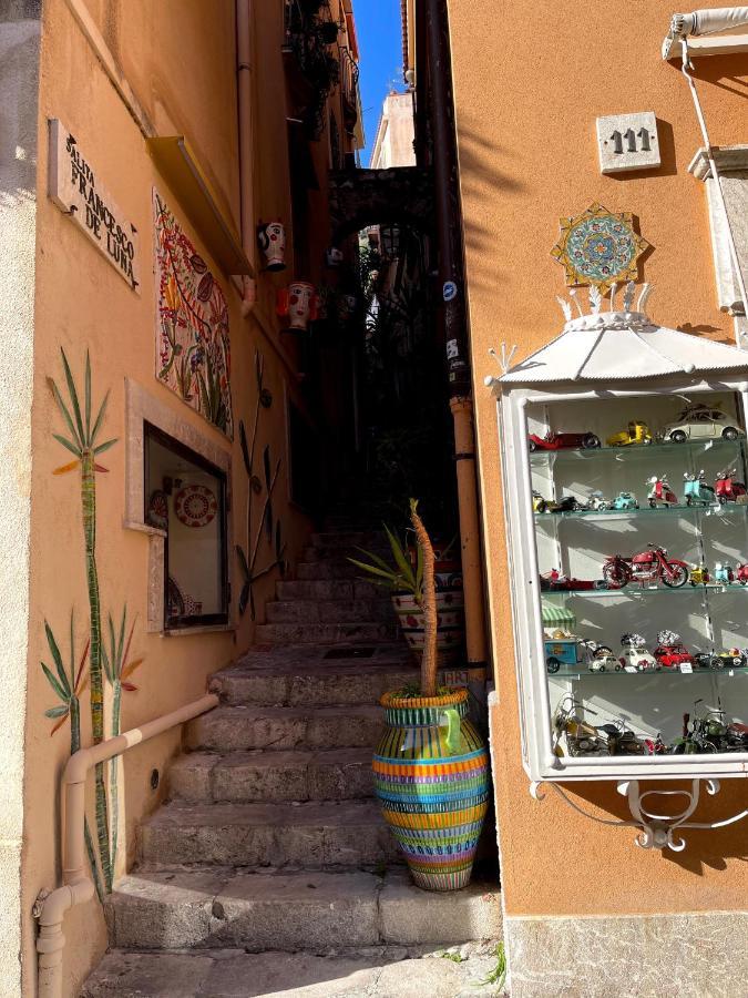 Bed and Breakfast Majolica Taormina Exterior foto