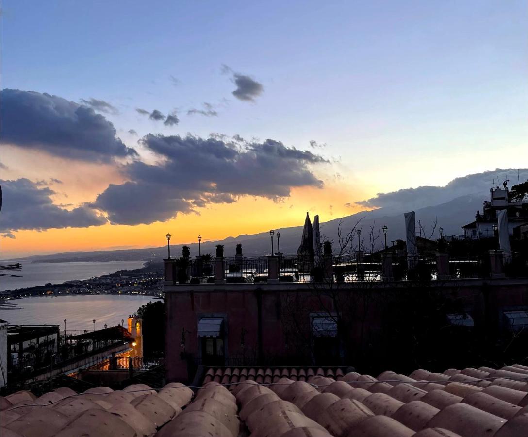 Bed and Breakfast Majolica Taormina Exterior foto