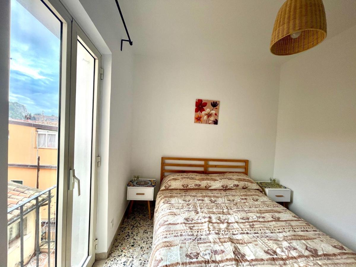 Bed and Breakfast Majolica Taormina Exterior foto